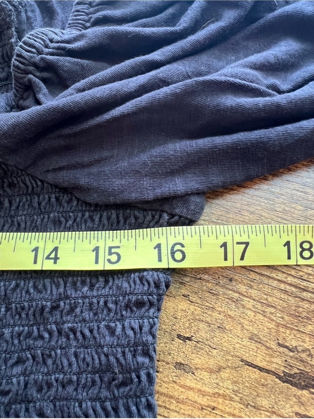 Pilcro Anthropologie Black Smocked Puff Sleeve Cotton Crop Top Square Neck M - Picture 7 of 13